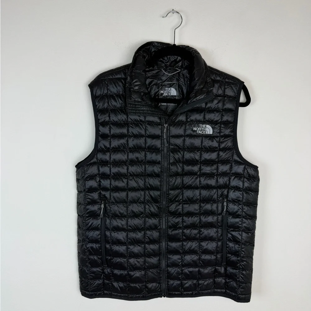 The North Face Black Thermoball Quilted Puffer Vest Size M